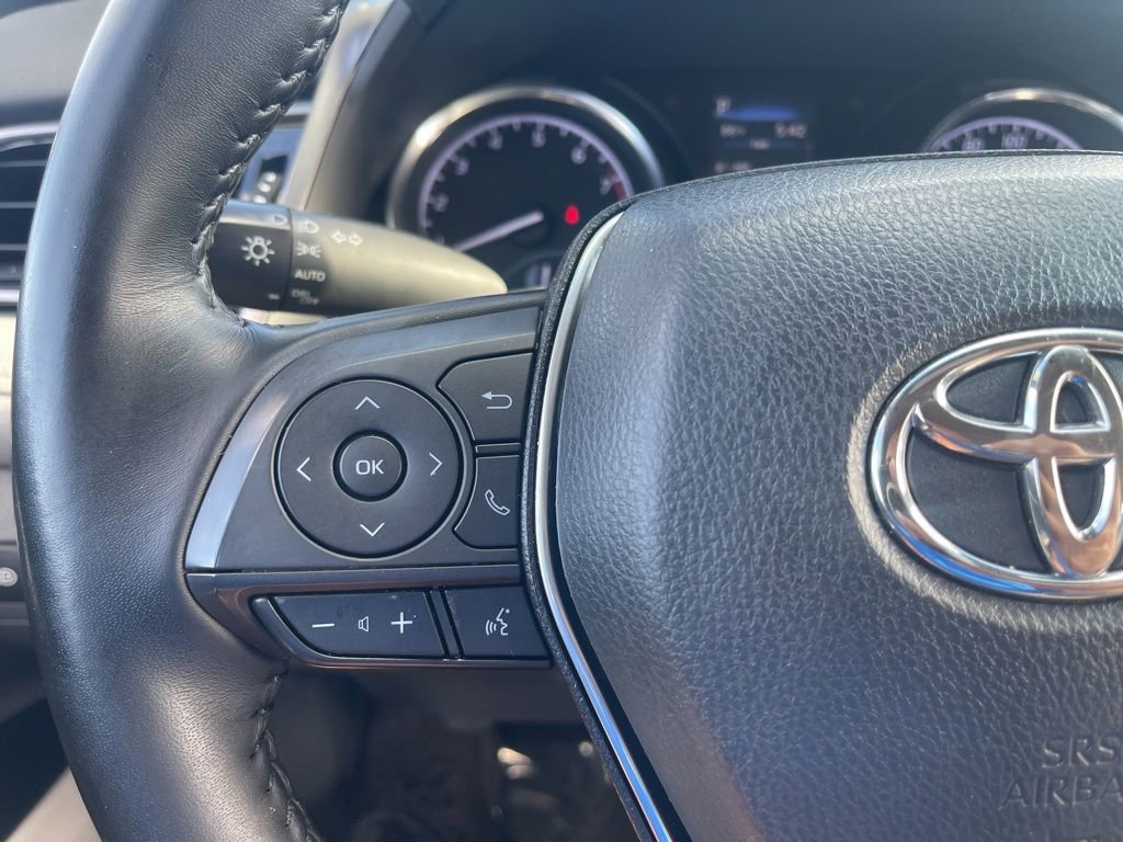 Used 2019 Toyota Camry SE image 10