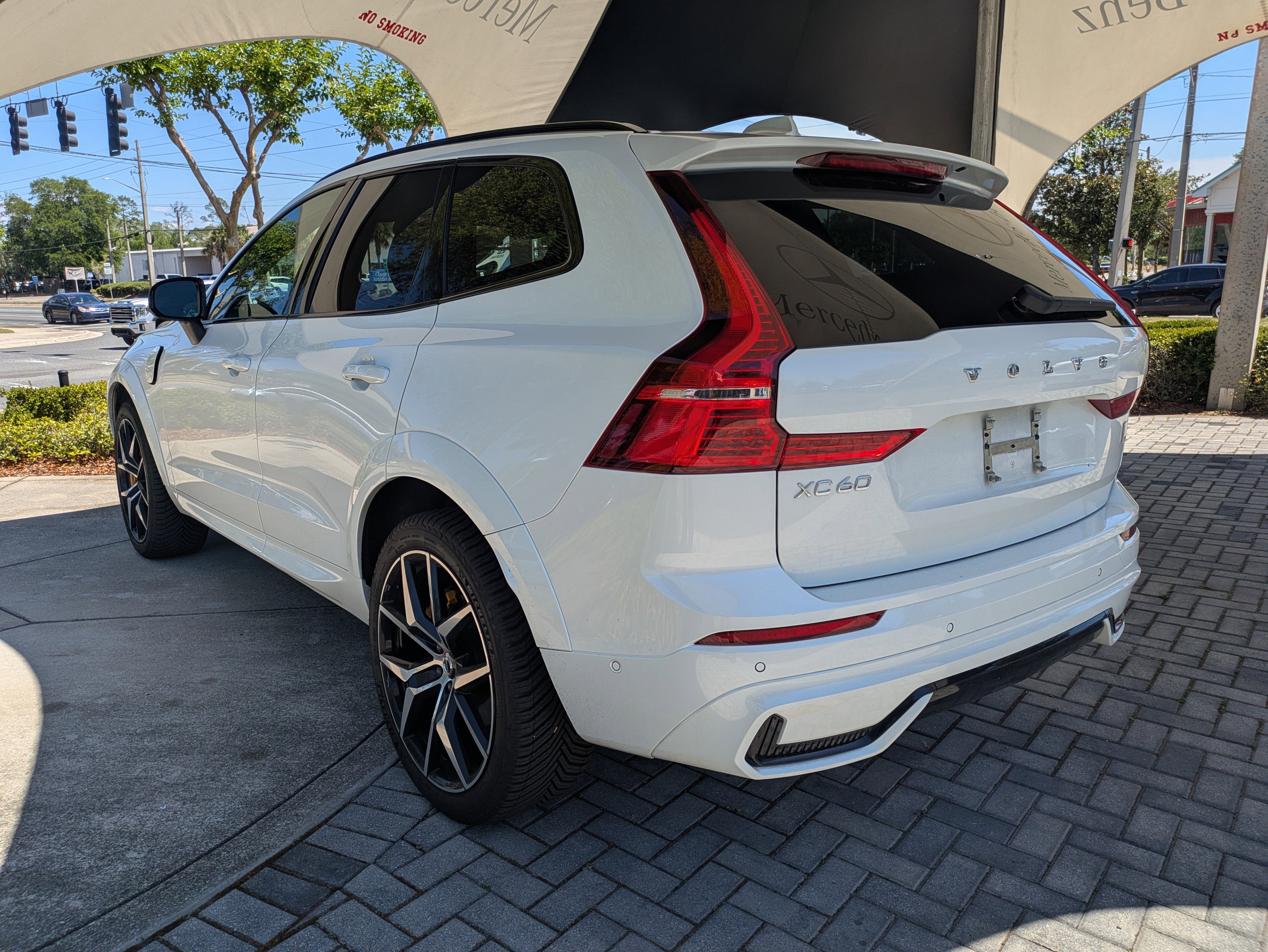 Used 2024 Volvo XC60 T8 Polestar AWD/4WD image 6