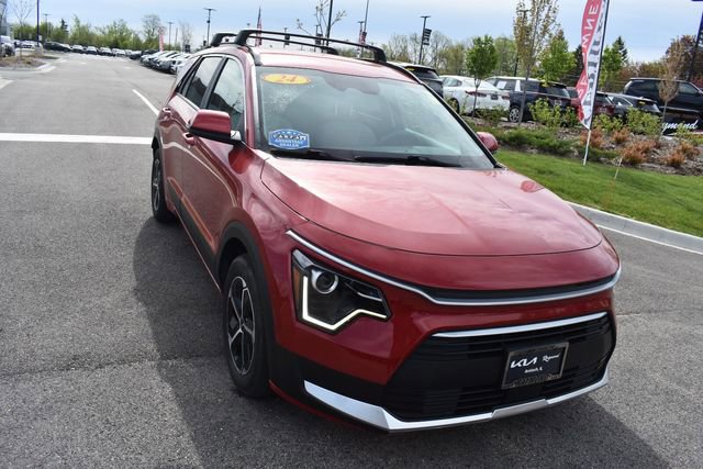 Used 2024 Kia Niro EX FWD image 9