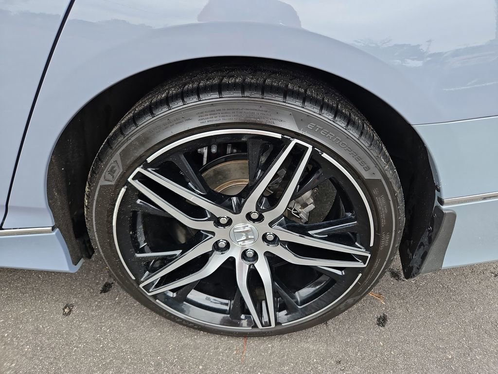 Used 2022 Honda Accord Touring image 35