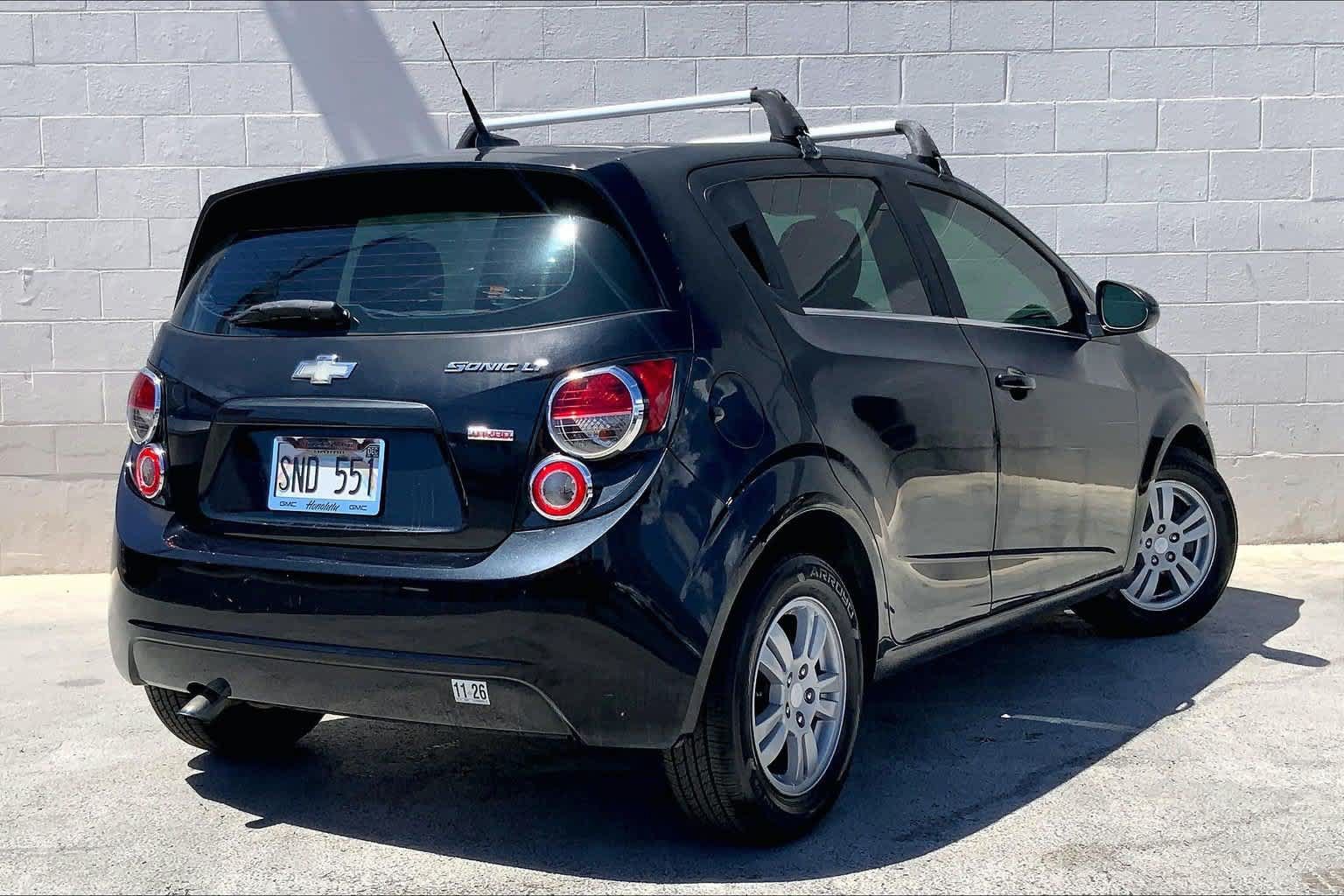 Used 2014 Chevrolet Sonic LT FWD image 21
