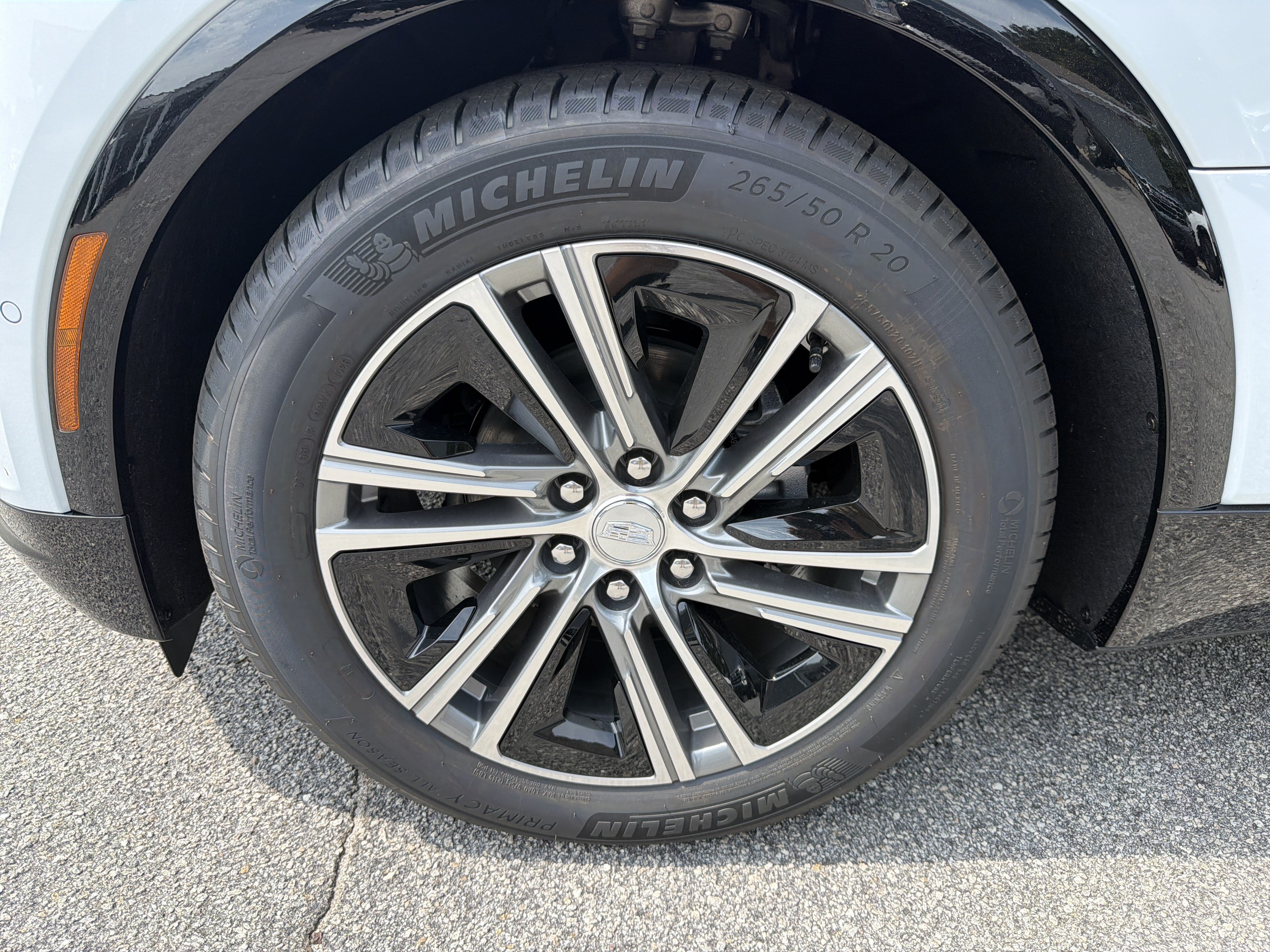 New 2026 Cadillac Lyriq Luxury RWD image 12