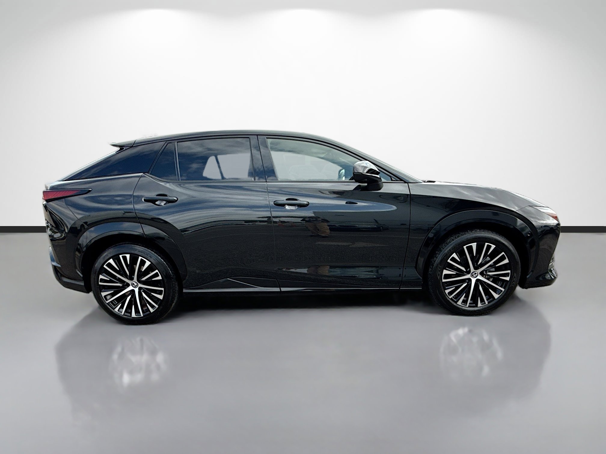 Used 2024 Lexus RZ 450e Premium image 6