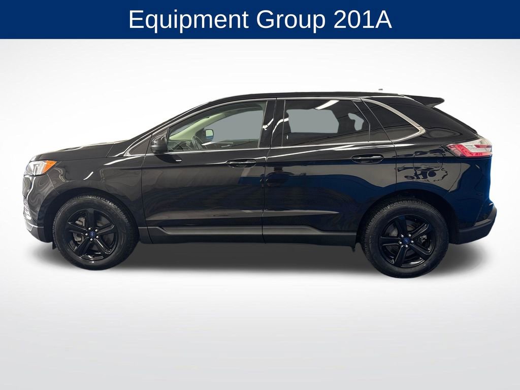 Used 2022 Ford Edge SEL w/ Convenience Package AWD/4WD image 3