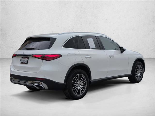 Certified 2025 Mercedes-Benz GLC 300 image 5