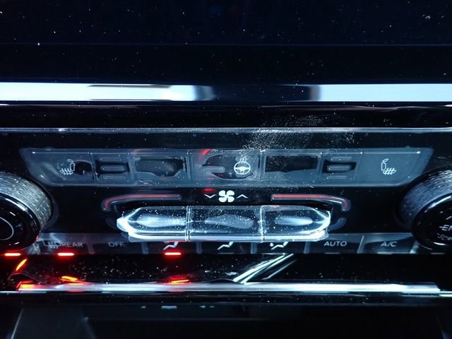 New 2025 Jeep Grand Cherokee Limited w/ Black Appearance Package image 20