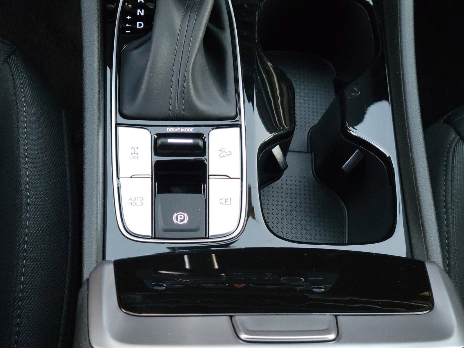 New 2026 Hyundai Santa Cruz SE image 18