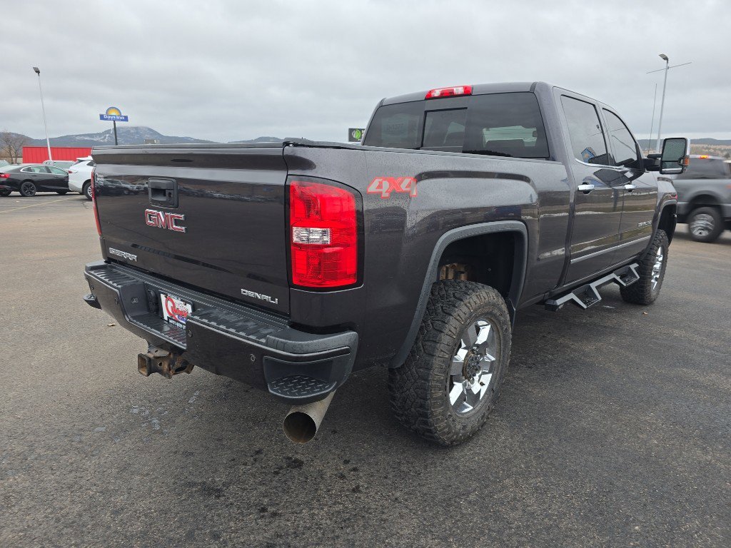 Used 2016 GMC Sierra 3500 Denali w/ Duramax Plus Package image 5