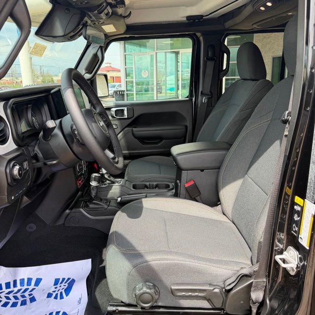 Used 2025 Jeep Wrangler Unlimited Sport S 4xe AWD/4WD image 11