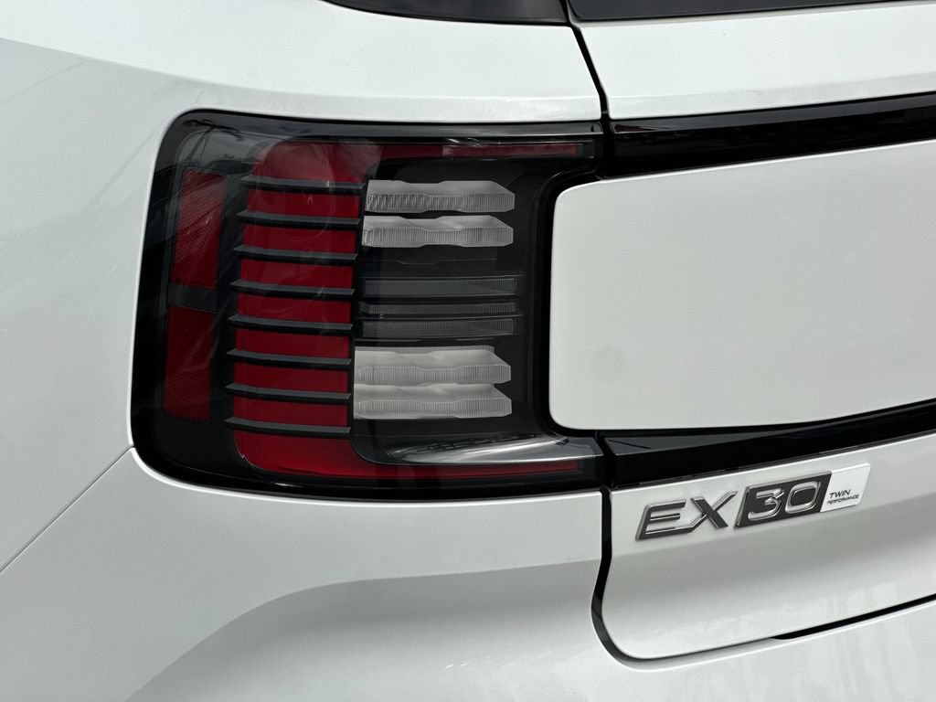 New 2026 Volvo EX30 Plus w/ Protection Package Premier AWD/4WD image 25