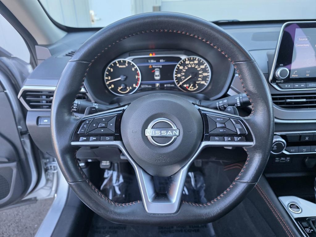 Used 2024 Nissan Altima 2.5 SR image 15