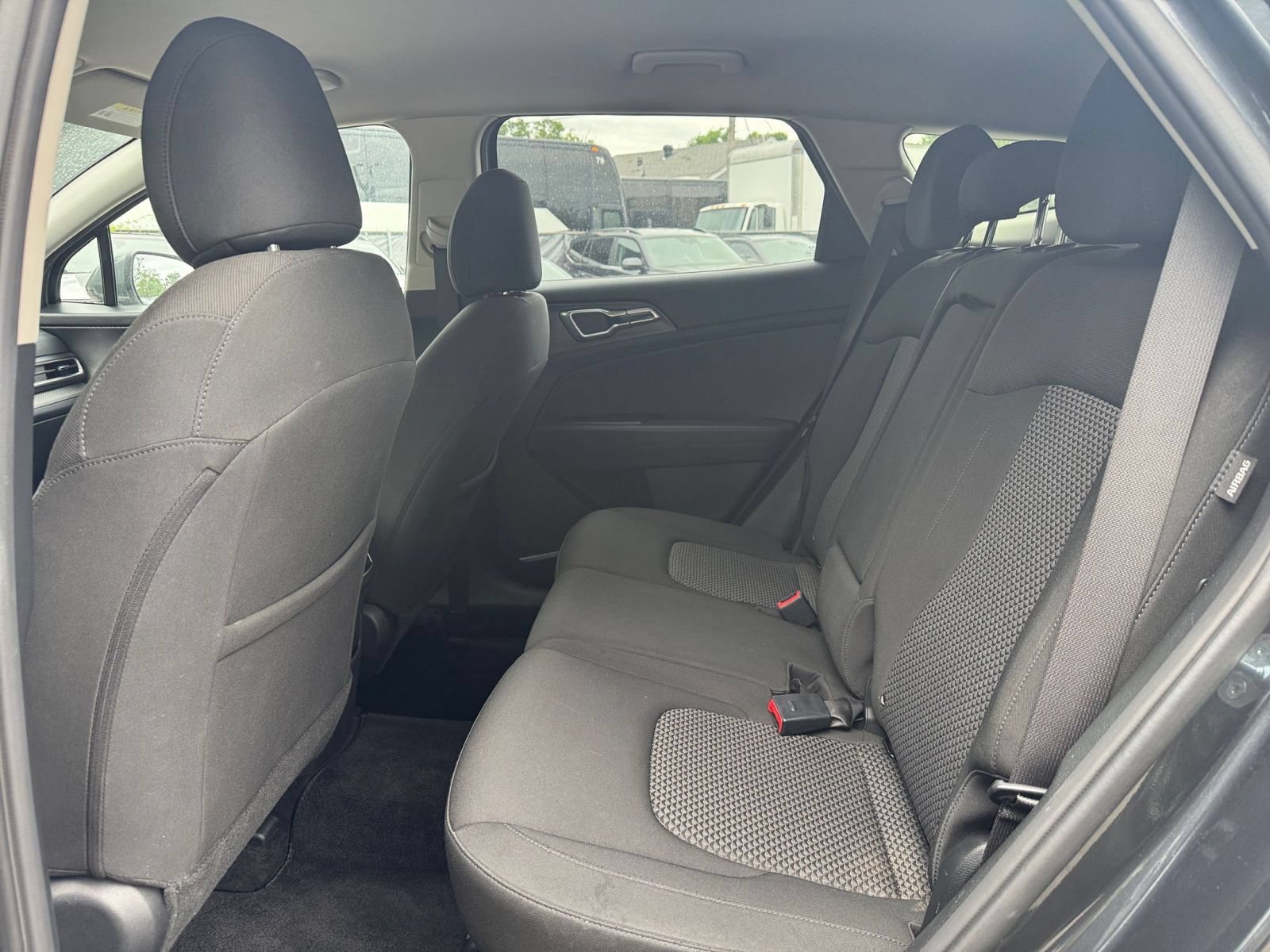 Used 2024 Kia Sportage LX AWD/4WD image 24