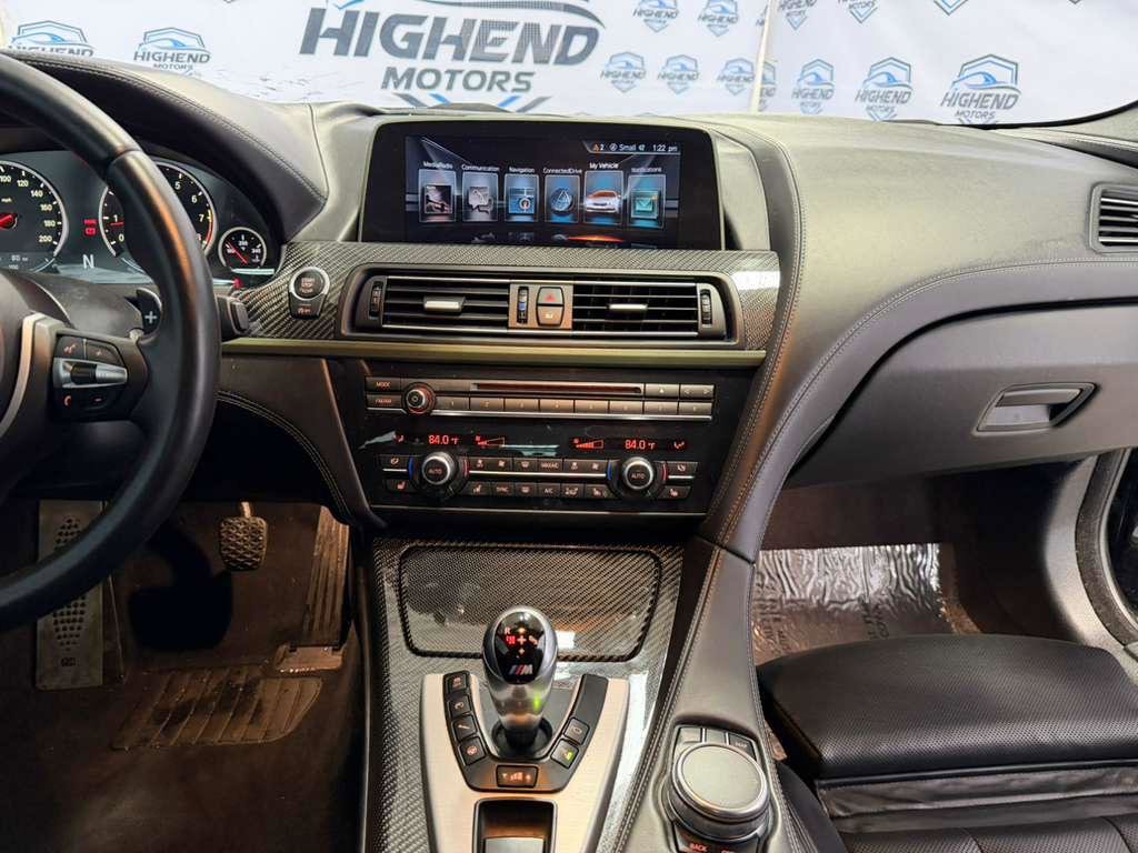 Used 2017 BMW M6 Coupe image 38