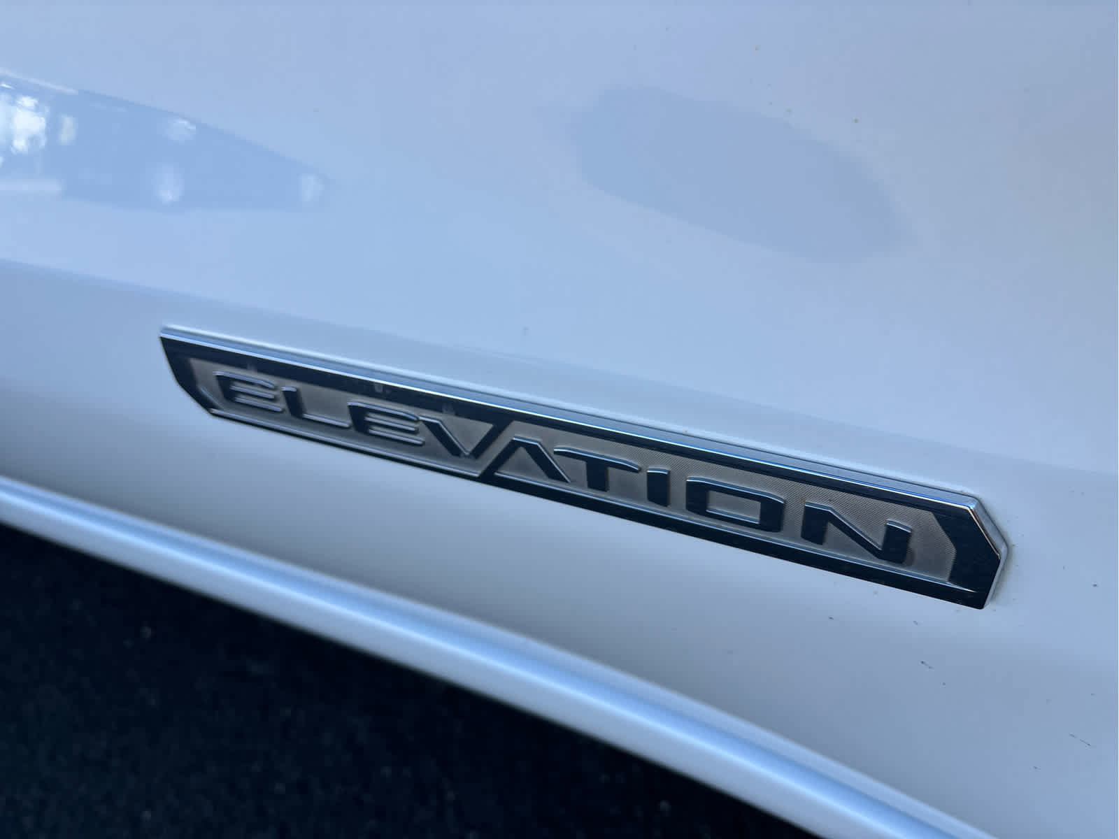 Used 2024 GMC Sierra 1500 Elevation image 30