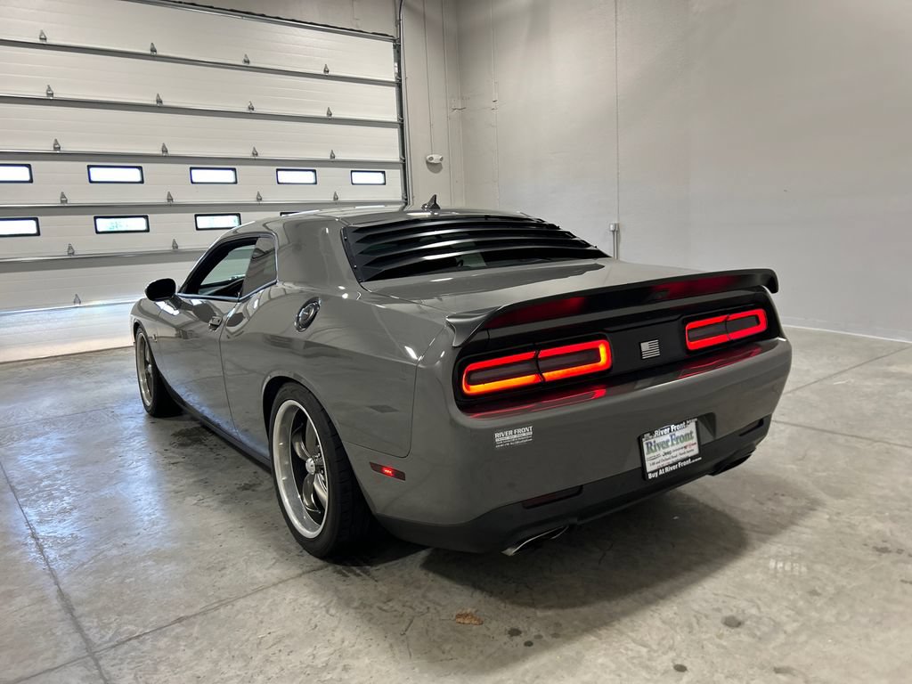 Used 2019 Dodge Challenger R/T Scat Pack w/ Driver Convenience Group RWD image 8