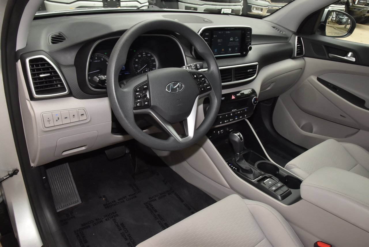 Used 2019 Hyundai Tucson Sport FWD image 33