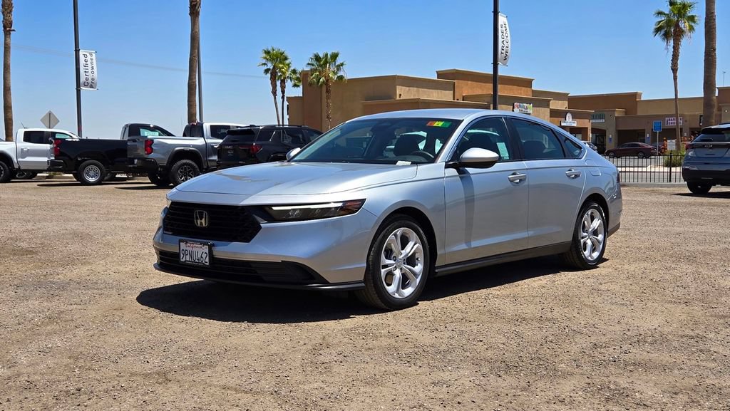 Used 2025 Honda Accord LX image 8