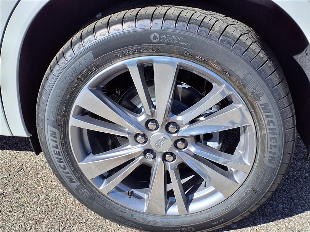 New 2025 Cadillac XT6 Premium Luxury w/ LPO, Floor Liner Package AWD/4WD image 7