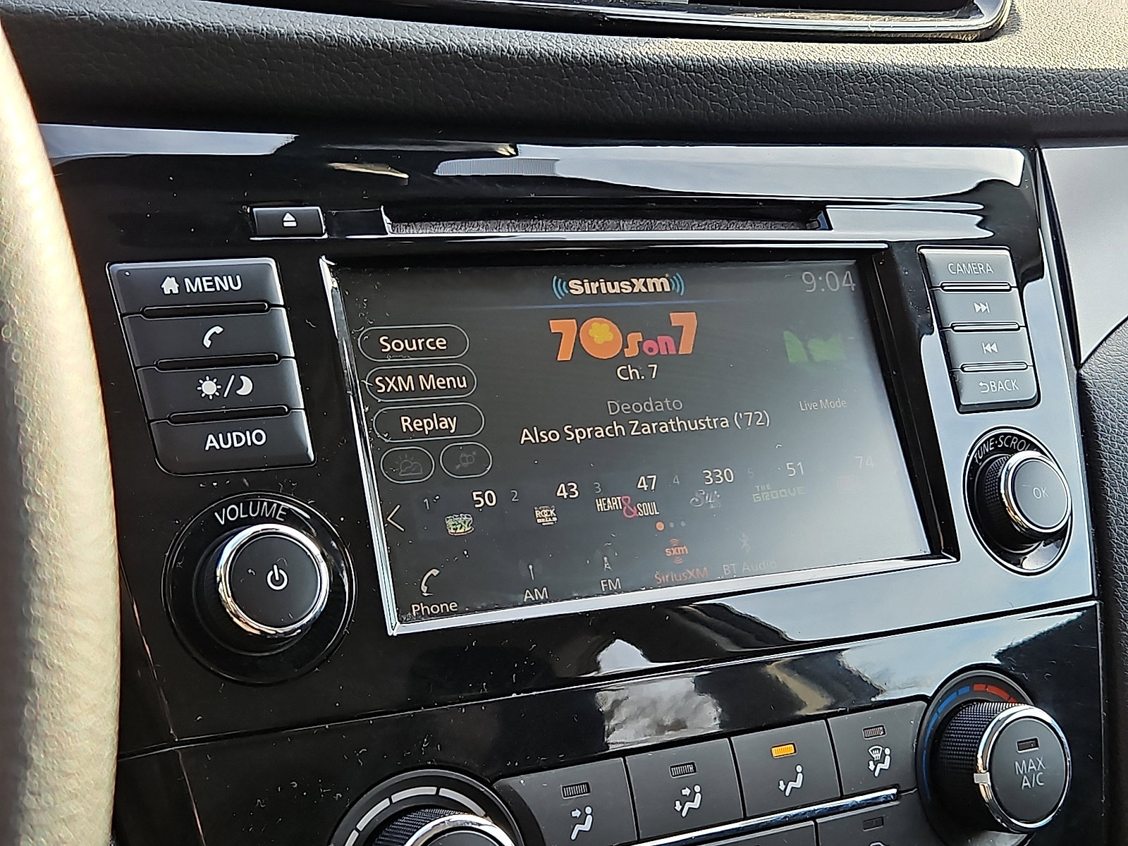 Certified 2022 Nissan Rogue Sport S image 16