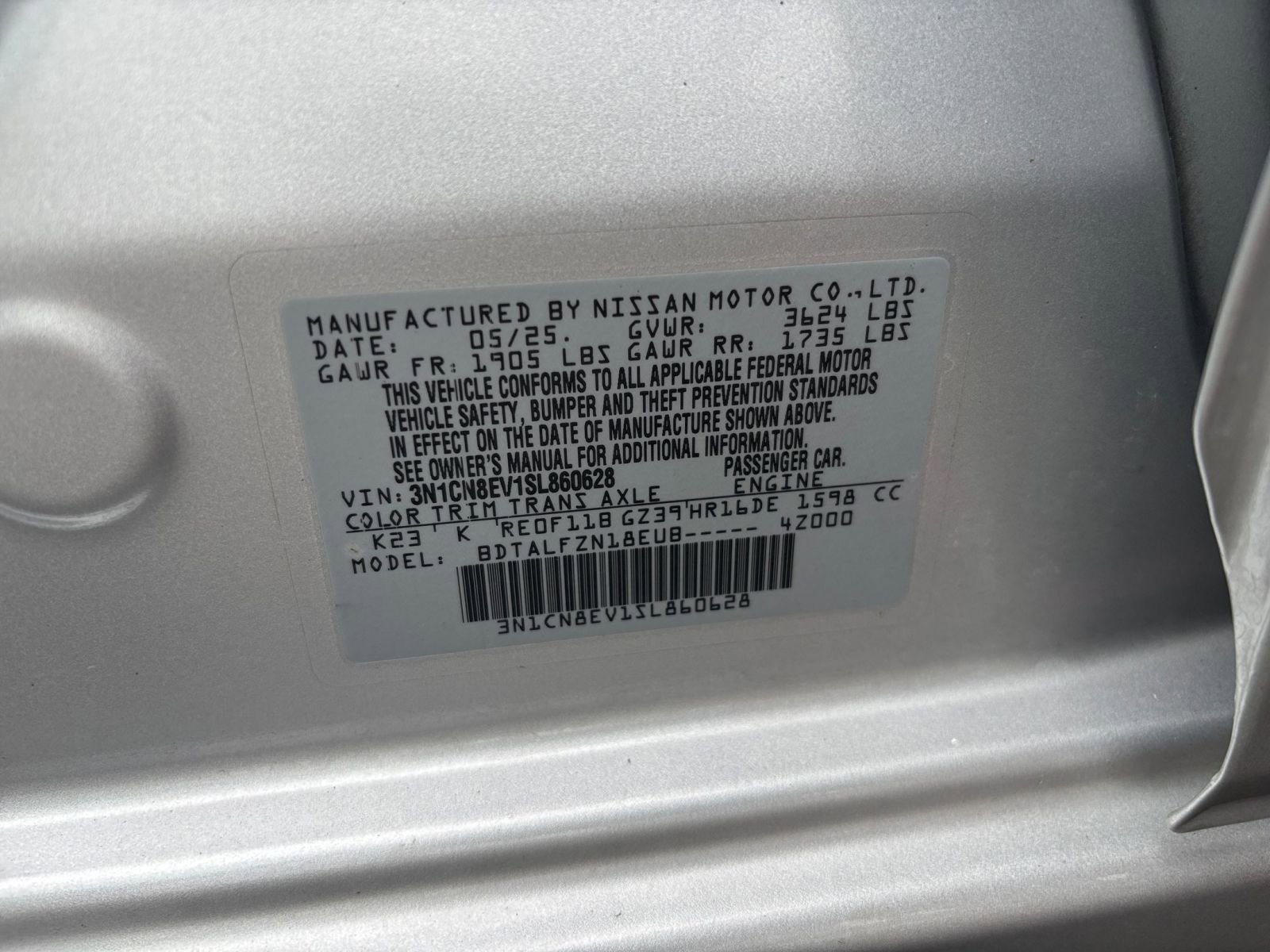Used 2025 Nissan Versa SV FWD image 27