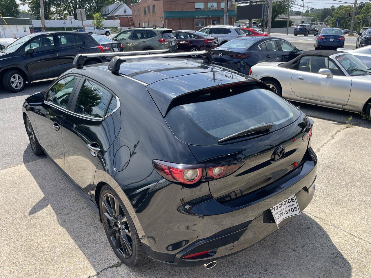 Used 2024 MAZDA MAZDA3 s FWD image 23