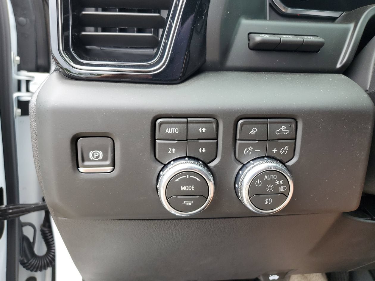 New 2026 GMC Sierra 1500 AT4 w/ AT4 Premium Package AWD/4WD image 31