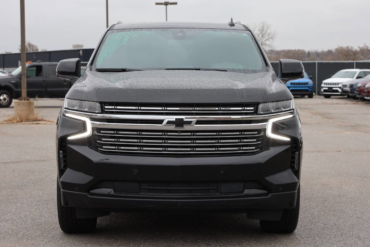Used 2022 Chevrolet Tahoe RST w/ Luxury Package image 5