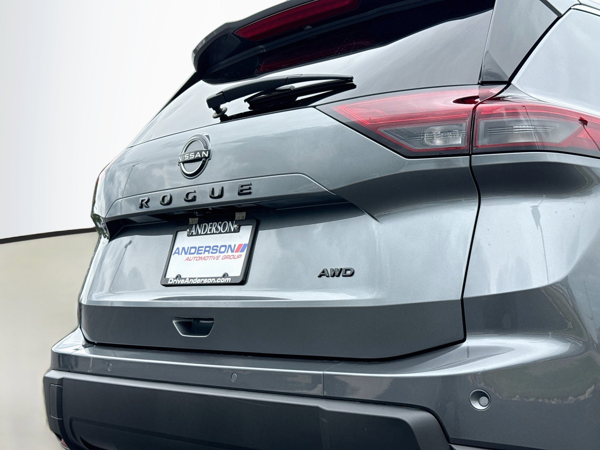 Used 2026 Nissan Rogue Dark Armor AWD/4WD image 6
