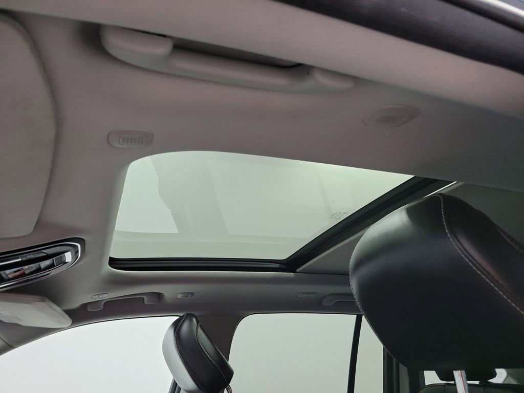 Used 2022 Jeep Grand Cherokee Limited image 6