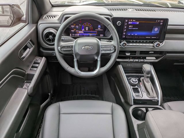 Used 2026 Chevrolet Colorado Trail Boss AWD/4WD image 16