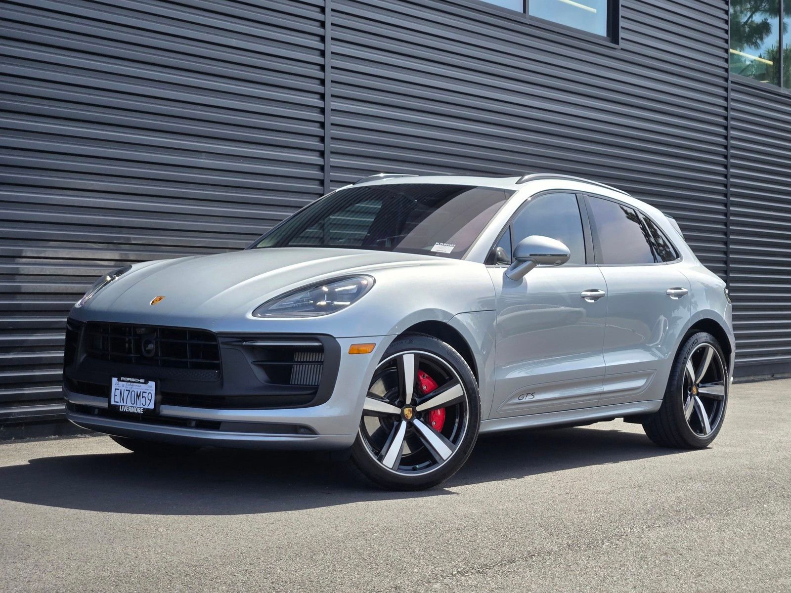Used 2026 Porsche Macan GTS AWD/4WD image 1