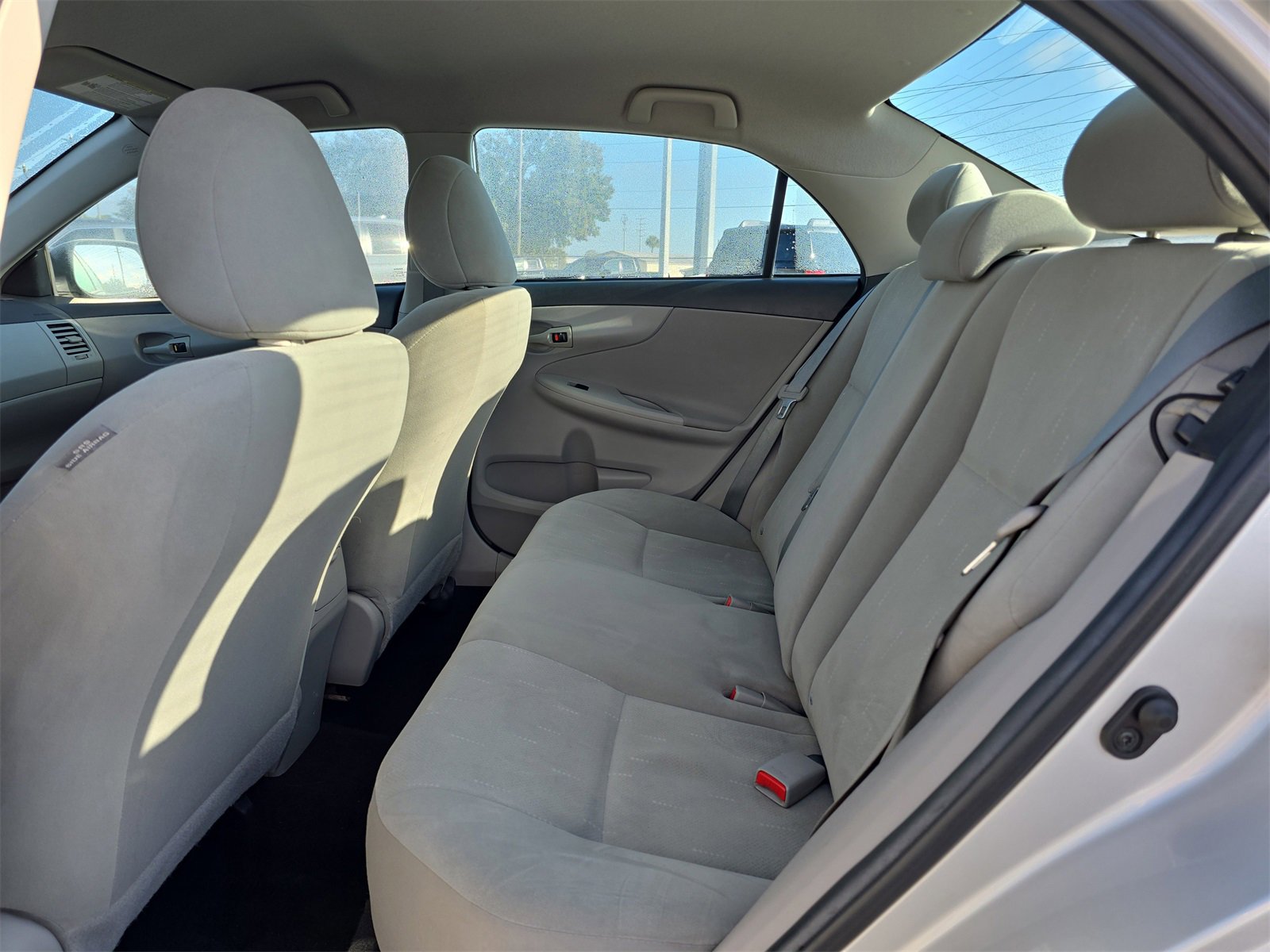 Used 2012 Toyota Corolla L image 13