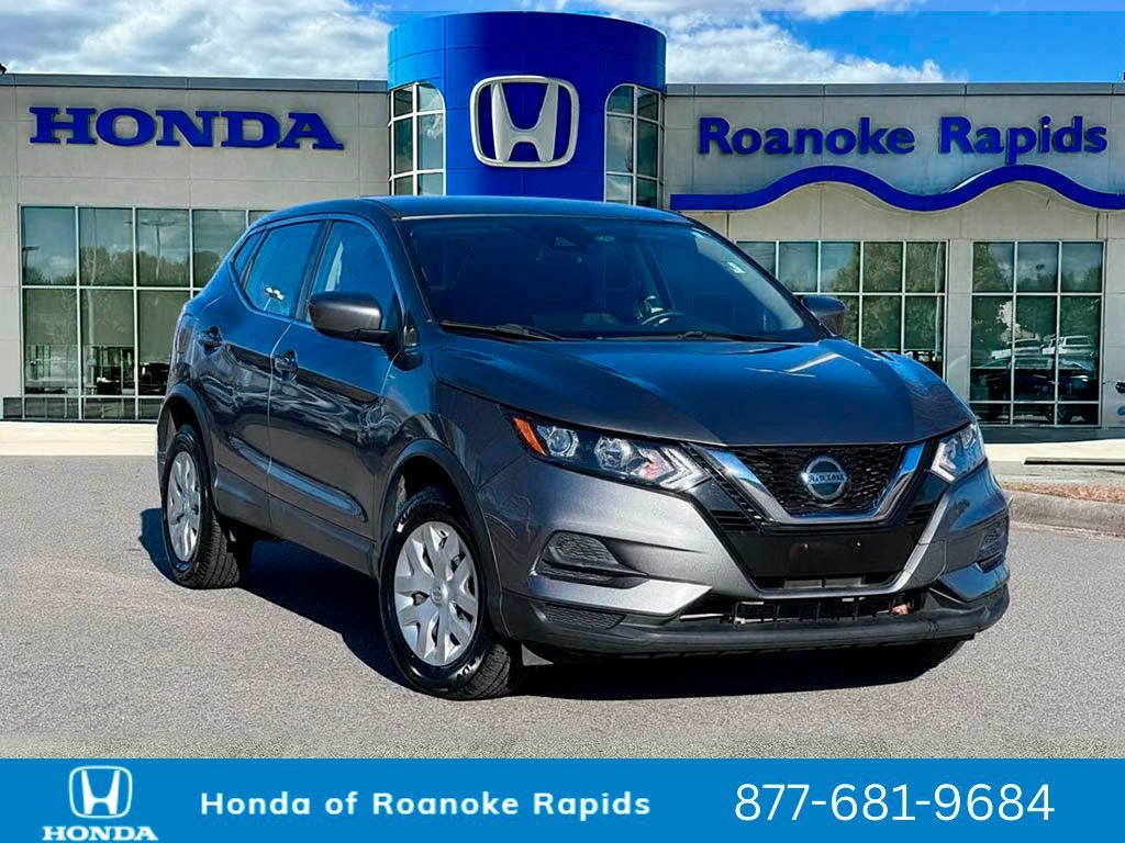 Used 2020 Nissan Rogue Sport S image 1