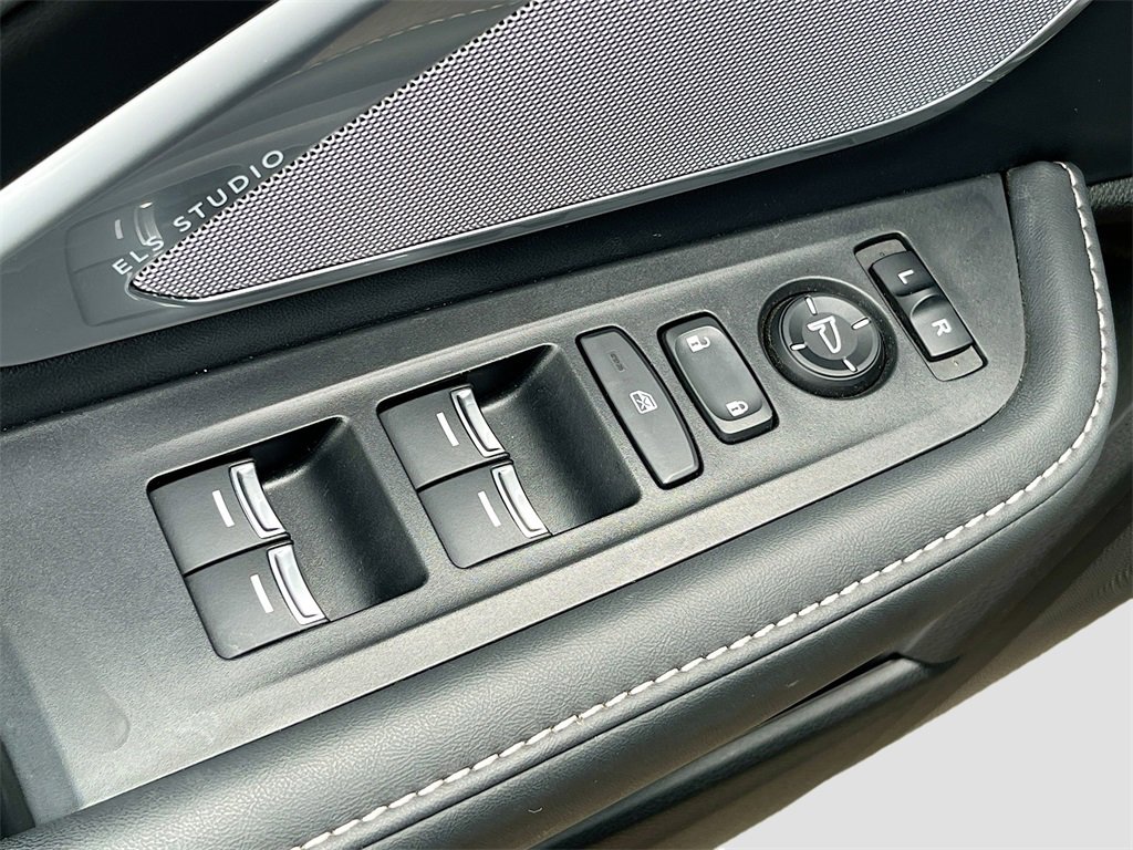 Used 2023 Acura RDX Technology Package image 18