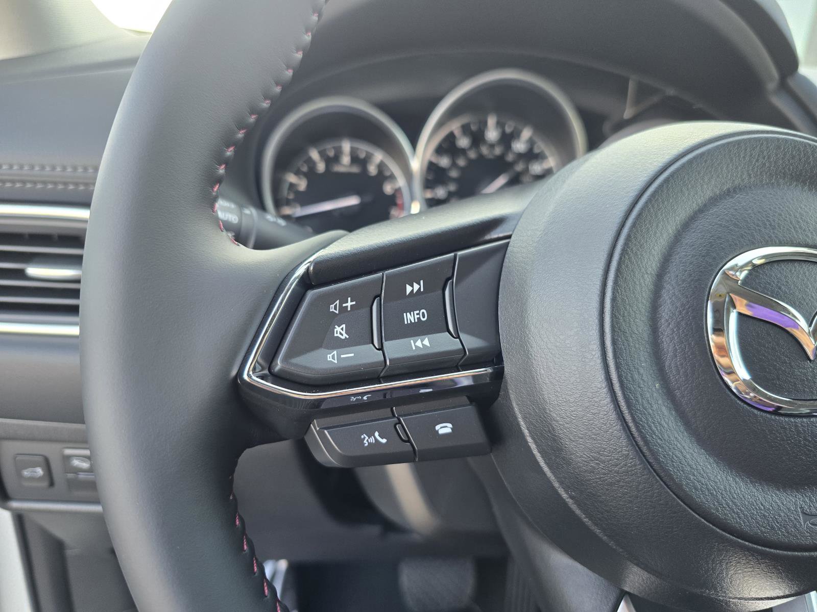 New 2025 MAZDA CX-5 Carbon Edition image 10