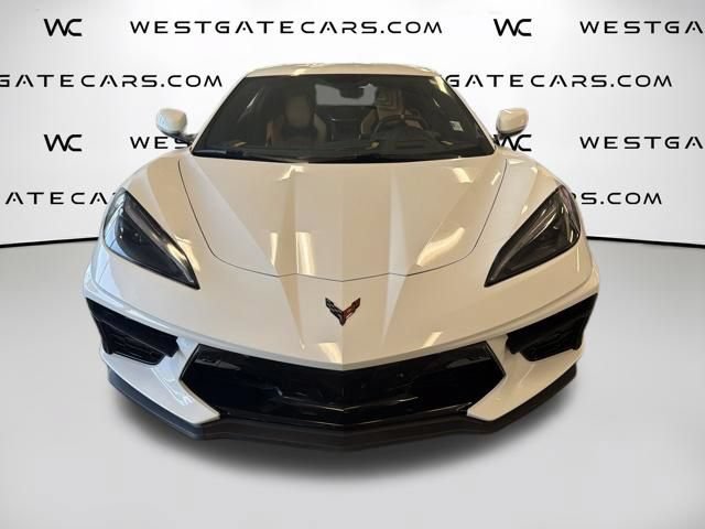 Used 2021 Chevrolet Corvette Stingray Preferred Cpe w/ Z51 Performance Package RWD image 2