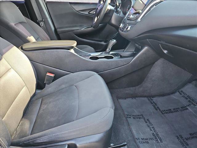 Used 2019 Chevrolet Malibu LT image 21