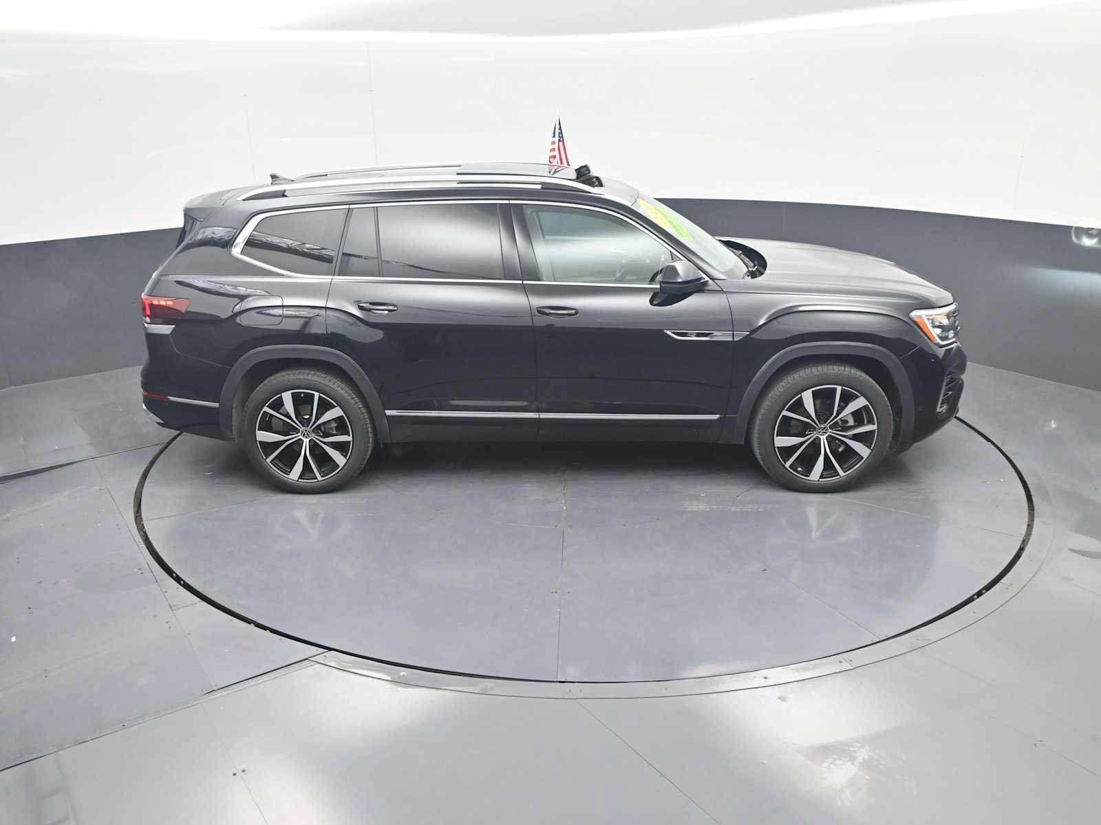 Used 2026 Volkswagen Atlas SEL Premium R-Line AWD/4WD image 44