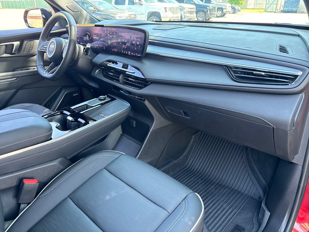 Certified 2026 Buick Enclave Sport Touring w/ LPO, Floor Liner Package FWD image 47