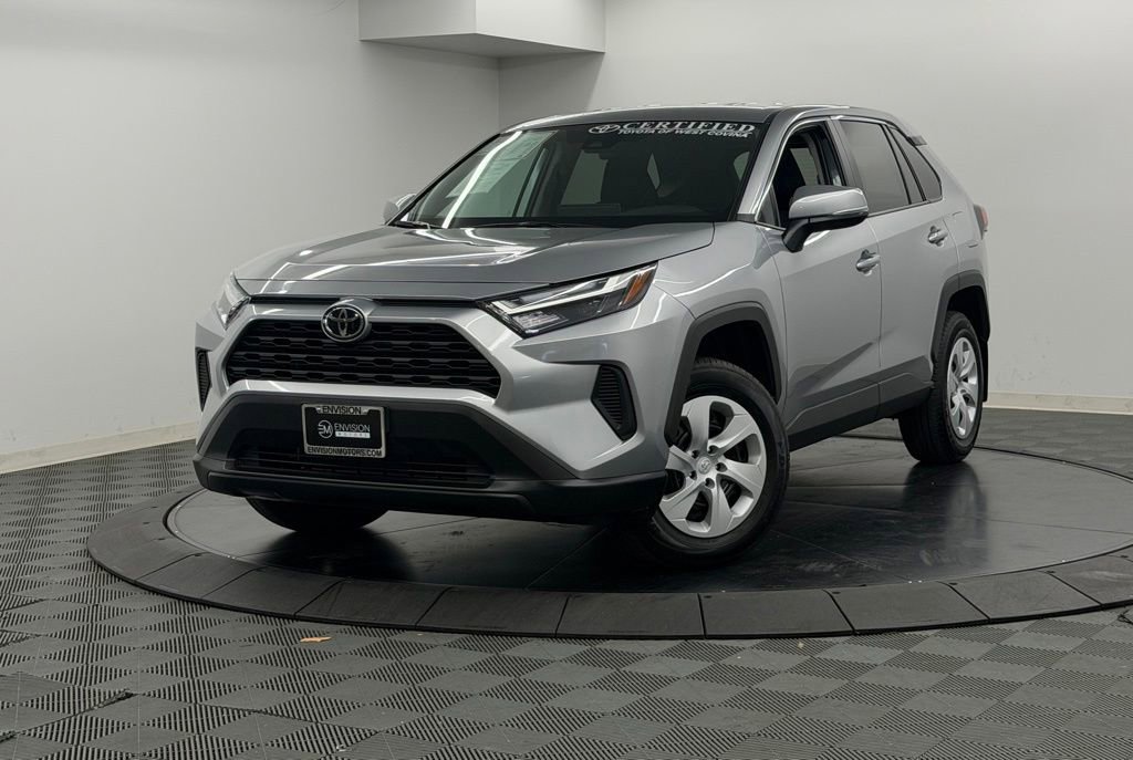 Certified 2025 Toyota RAV4 LE FWD image 3