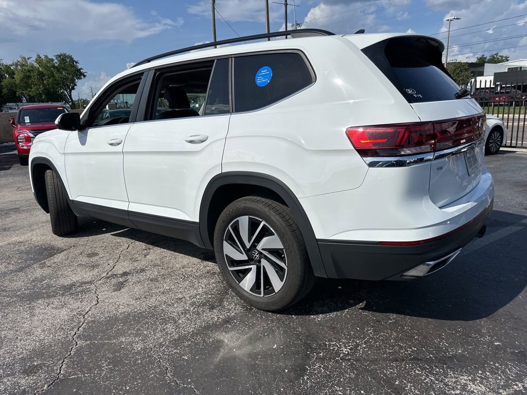 Used 2025 Volkswagen Atlas SE FWD image 5