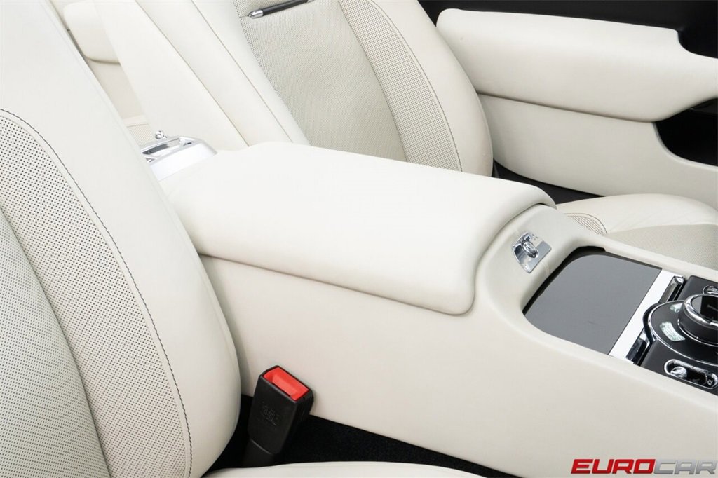 Used 2018 Rolls-Royce Dawn image 37
