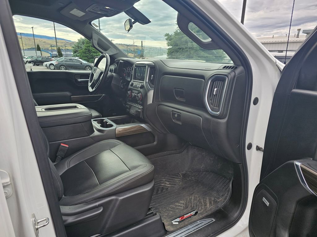 Used 2021 Chevrolet Silverado 1500 LT Trail Boss w/ Convenience Package II AWD/4WD image 7