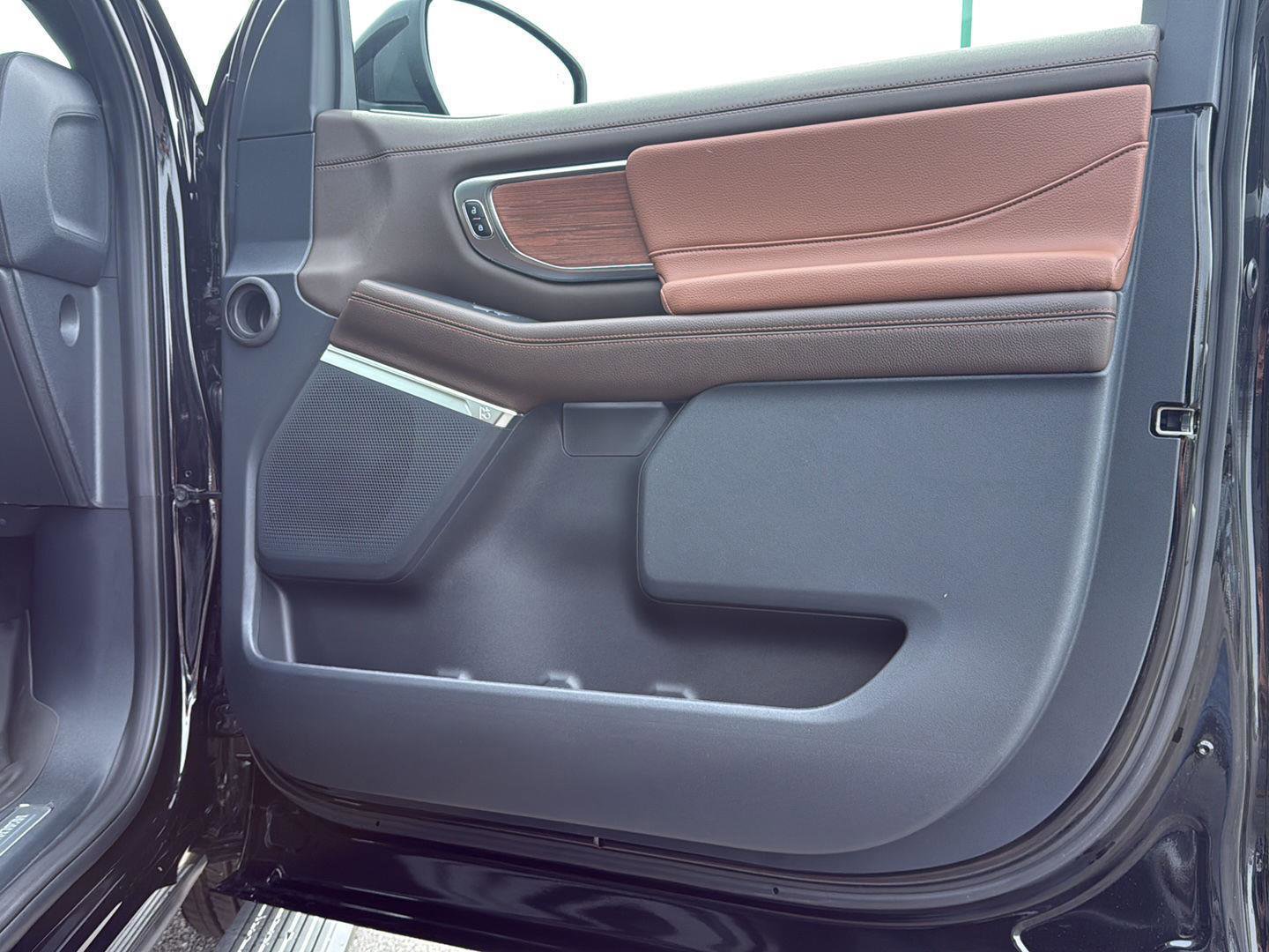 New 2026 Ford Expedition Max King Ranch image 13