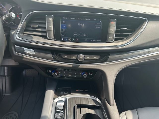 Used 2023 Buick Enclave Premium image 14