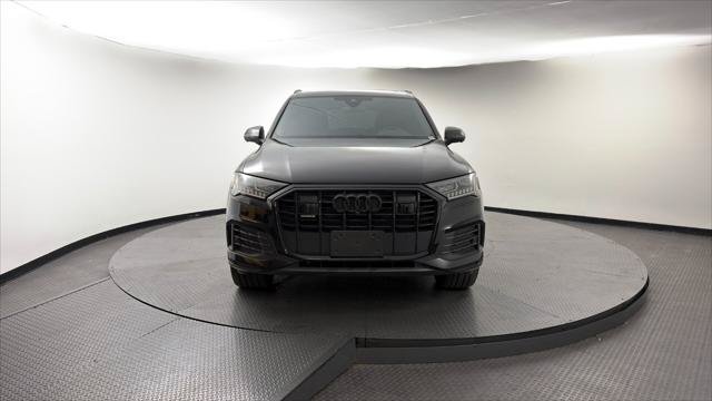 Used 2023 Audi Q7 2.0T Premium Plus w/ Premium Plus Package AWD/4WD image 12