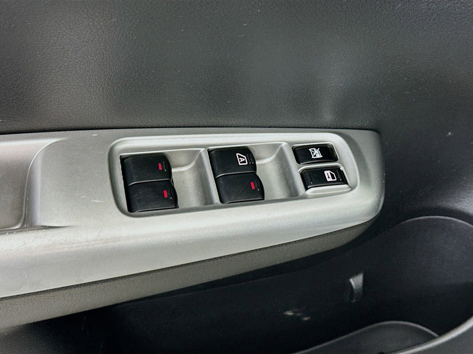 Used 2010 Subaru Impreza WRX STI AWD/4WD image 17