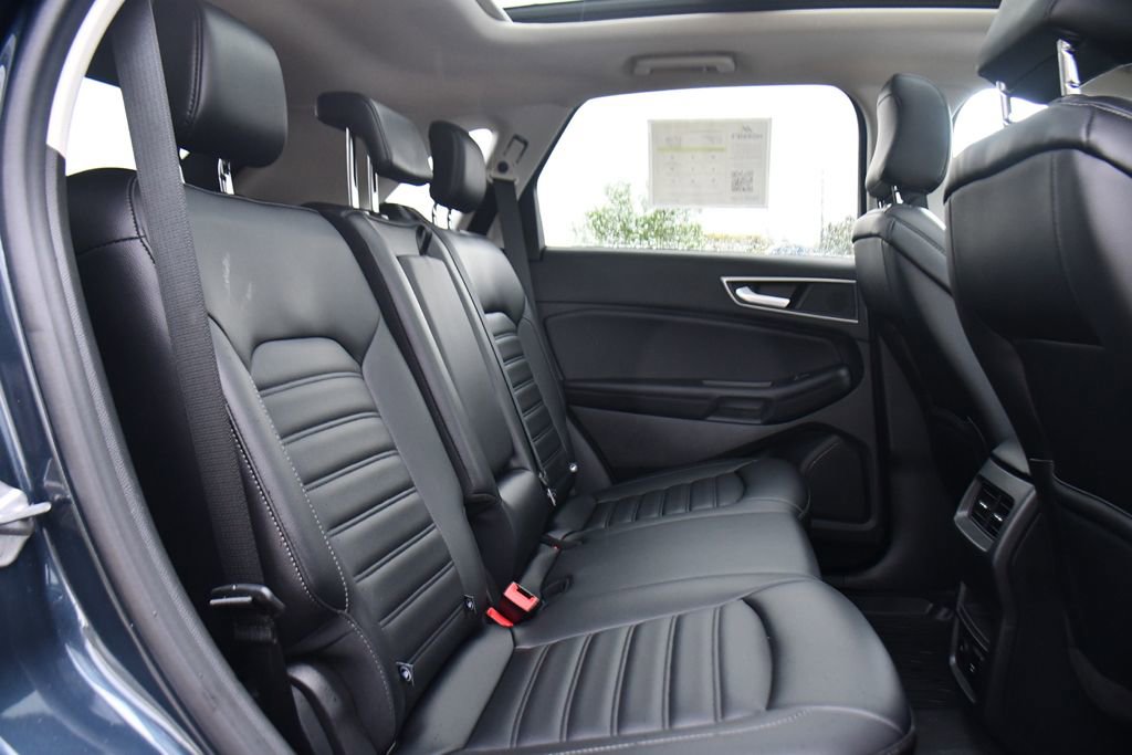 Certified 2023 Ford Edge SEL w/ Convenience Package AWD/4WD image 16