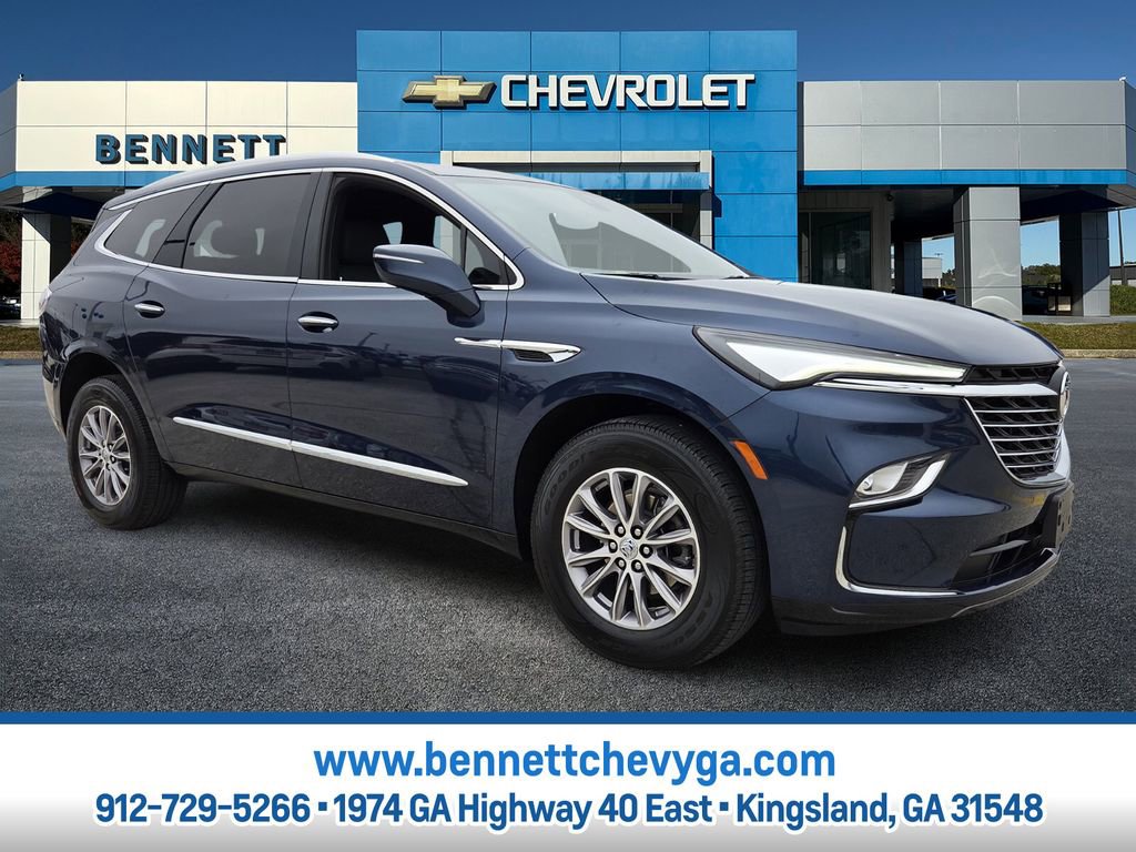 Used 2023 Buick Enclave Essence AWD/4WD image 1