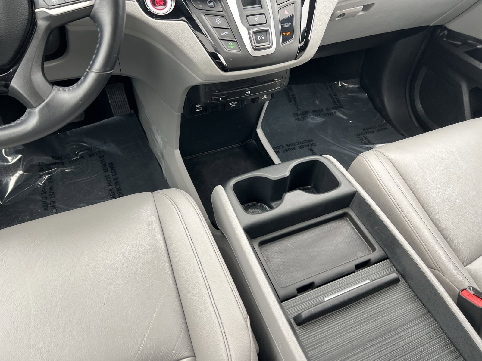 Used 2023 Honda Odyssey Touring image 23